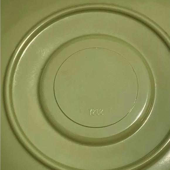 Vintage MCM Melmac Cups Saucers & Small Plates 20 Piece Lot Green Avocado - Picture 7 of 11